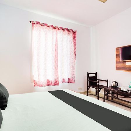 Hotel O Noida Stay エクステリア 写真